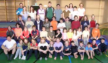 Turngruppe_3b_2003