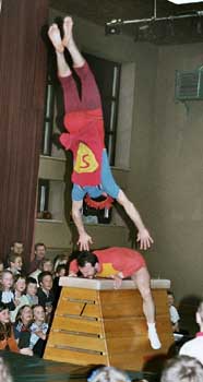 Flying_Theos_1